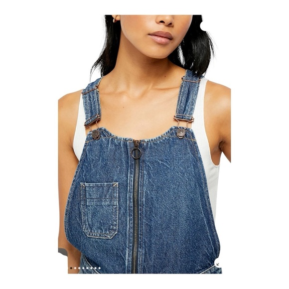 FREE PEOPLE Sunkissed Short Overalls Size 6 NWOT Sold out online Frayed hem - Picture 4 of 12